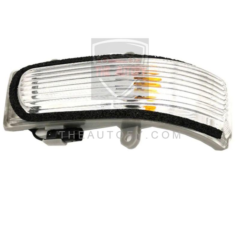 Toyota Corolla Side Mirror Indicator Model 2008-2014