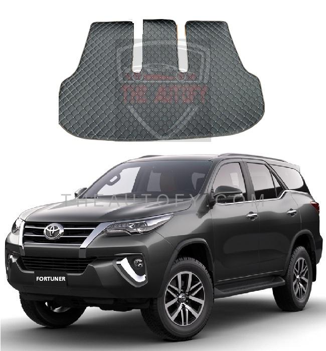 Toyota Fortuner Trunk Mat - Model 2015-2025