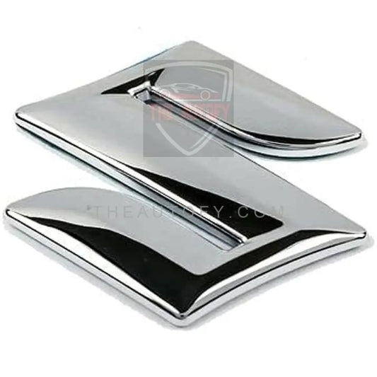 Suzuki Wagon R Steering Logo Monogram - Model 2014-2025 - THEAUTOFY.COM