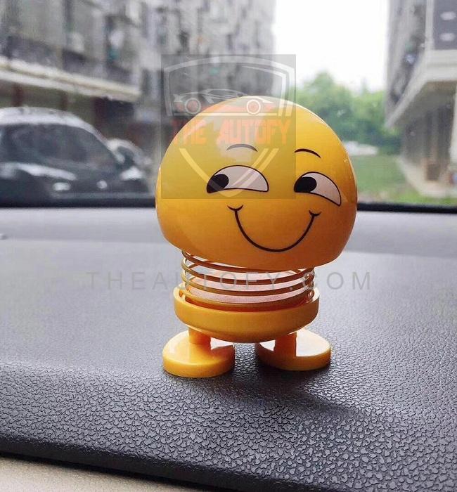 Bouncing Car Dashboard Smileys Emoji Emoticon - B