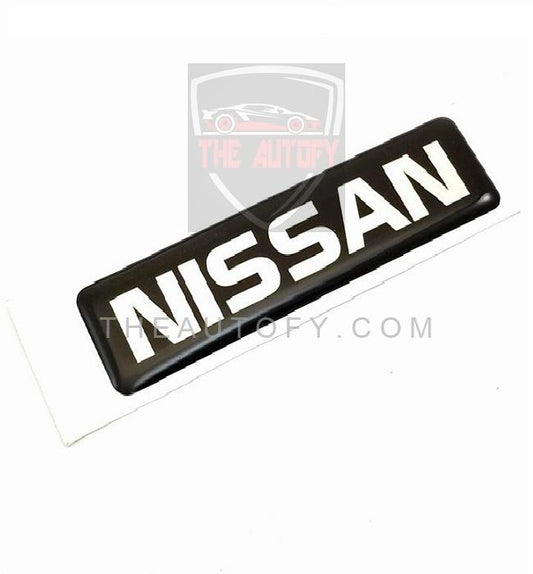 Nissan Monogram Black and Chrome | Emblem
