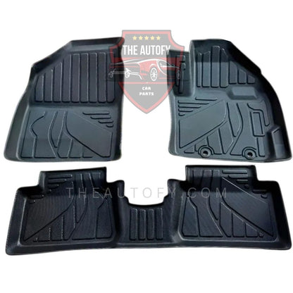 Toyota Yaris Hatchback TPR Floor Mats - Model 2020-2026